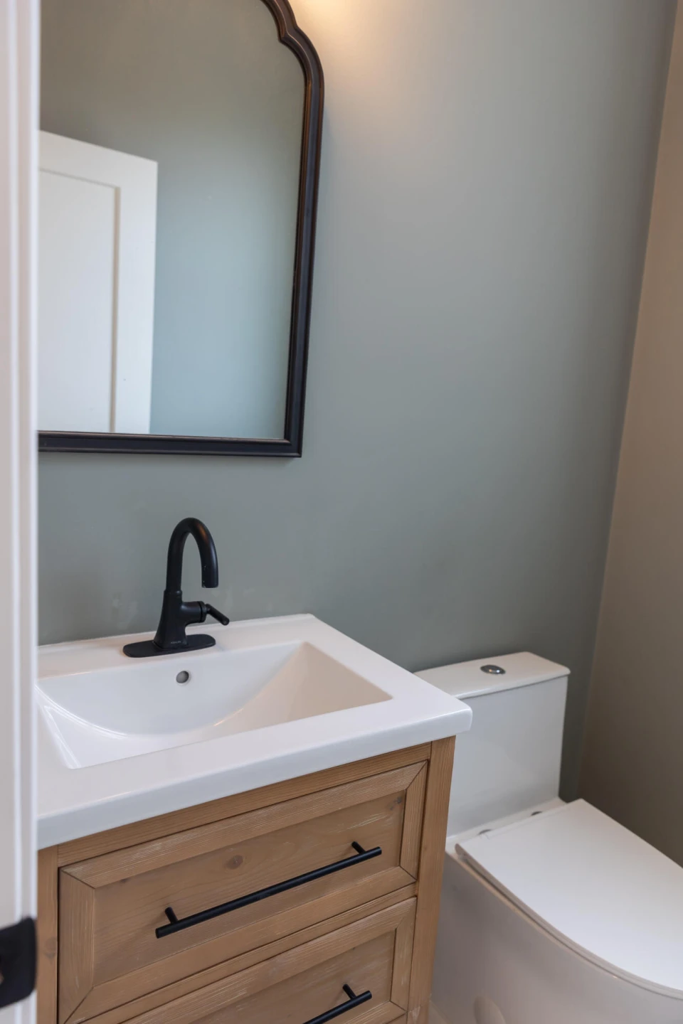 2235 Spruce Ave - Photo 30