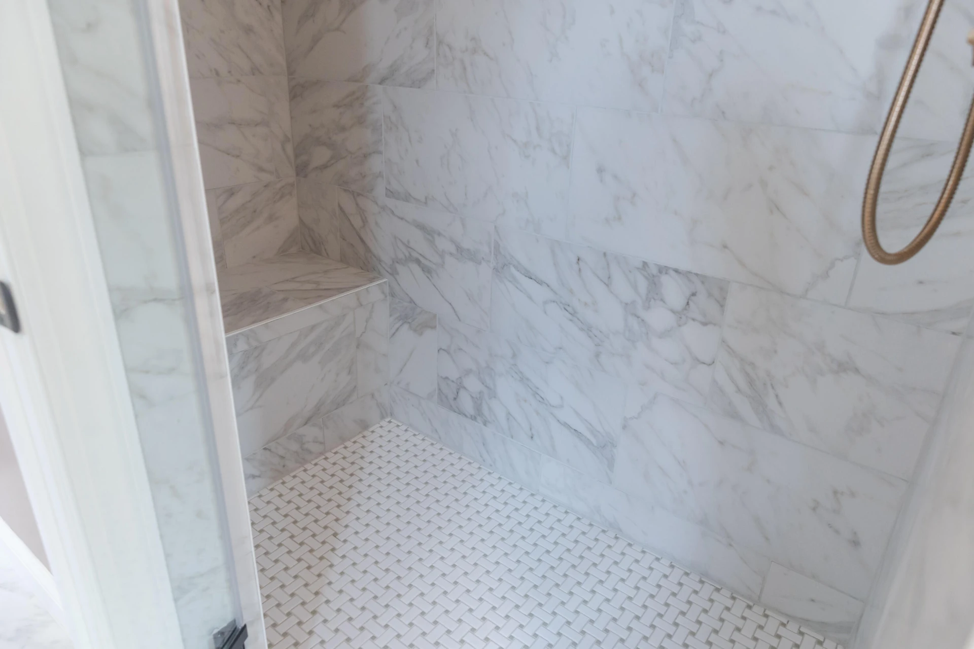 2235 Spruce Ave - Photo 39