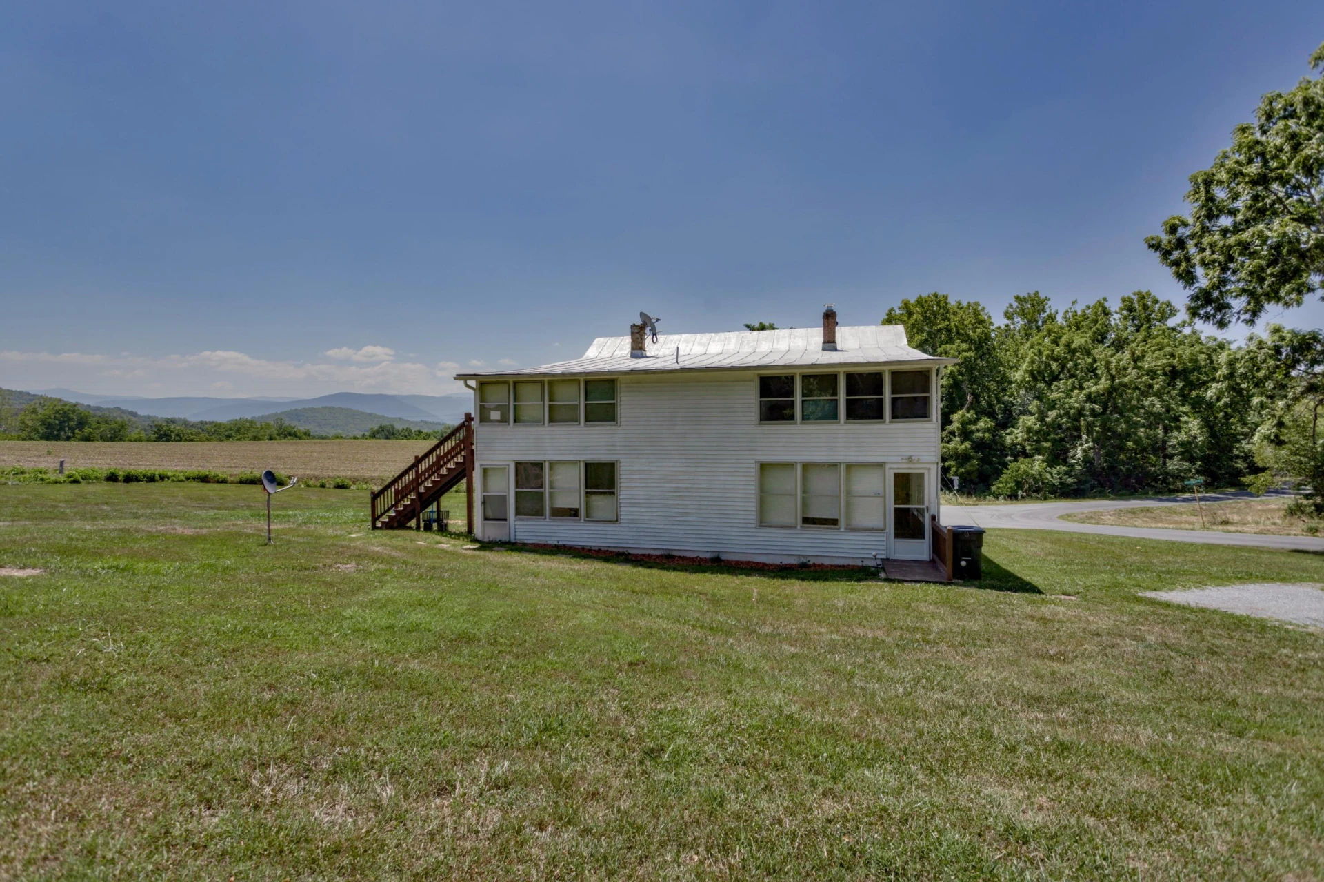 1521 Mountain View Rd - Photo 39