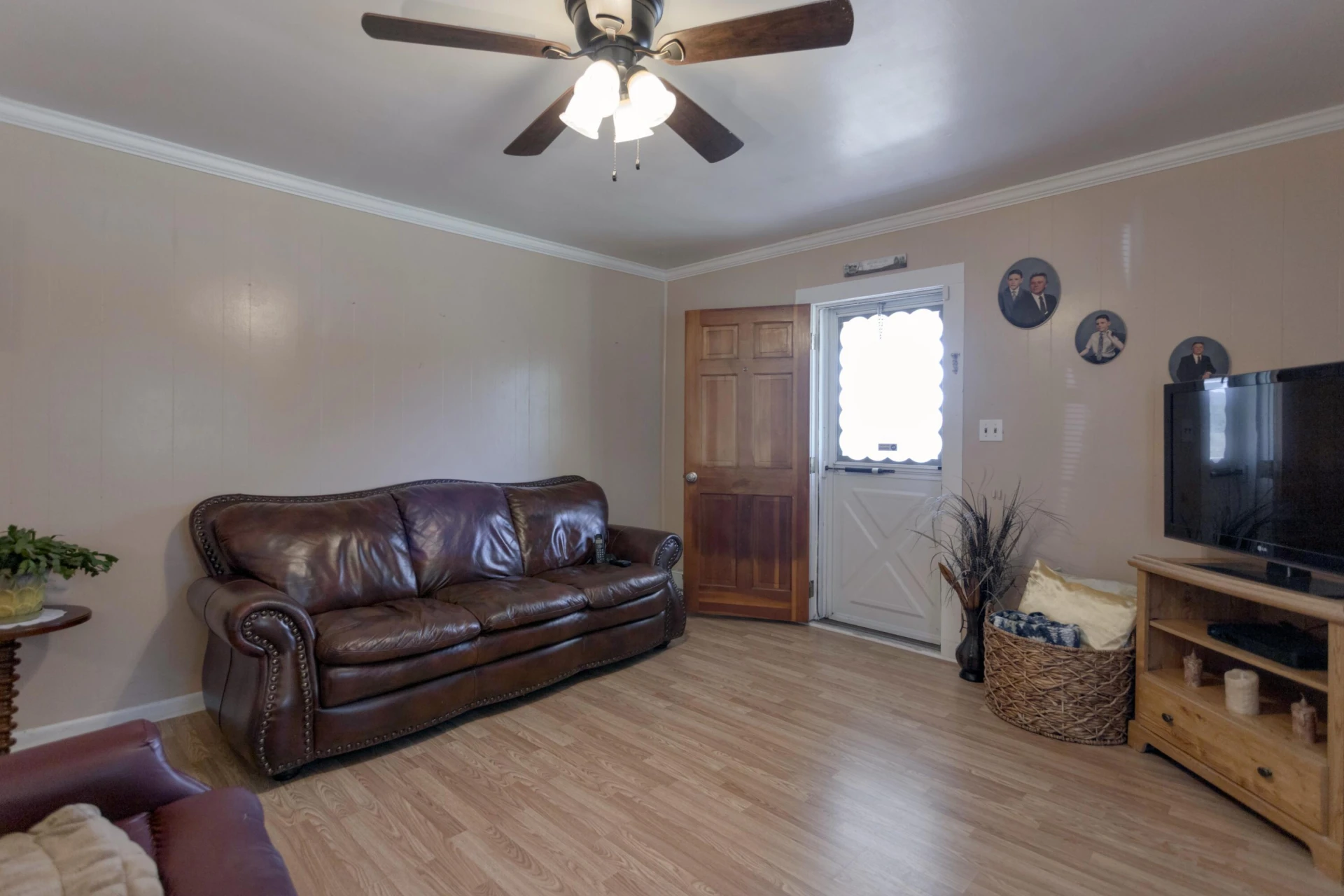 1521 Mountain View Rd - Photo 8