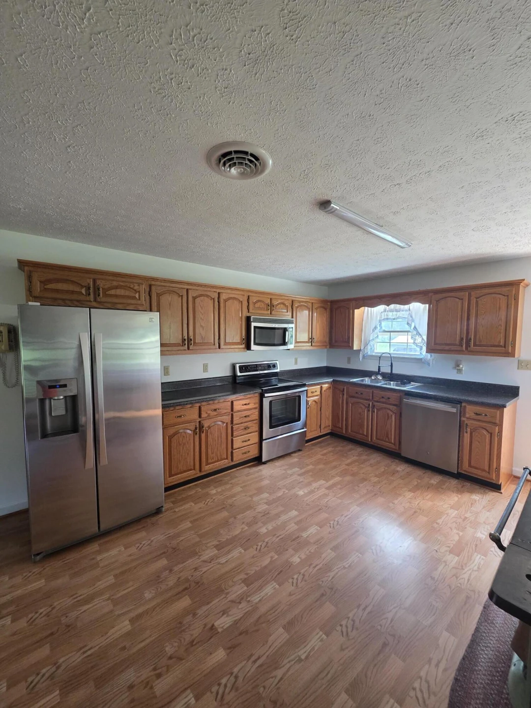 176 W Morris Hill Rd - Photo 3