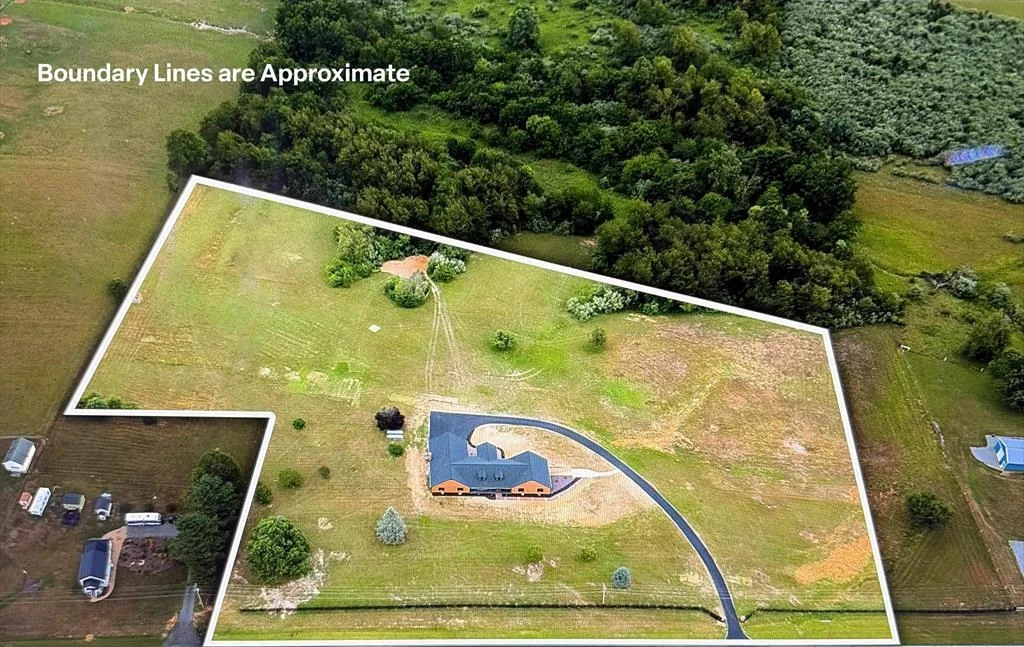 5348 Lee Jackson Highway - Photo 2