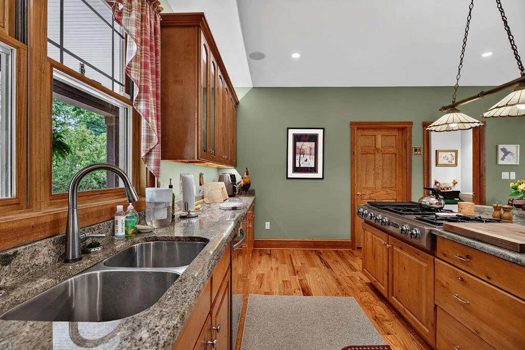 150 FAIRFIELD ESTATES Dr - Photo 24