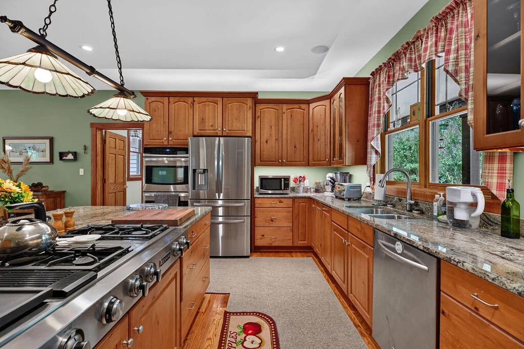 150 FAIRFIELD ESTATES Dr - Photo 25