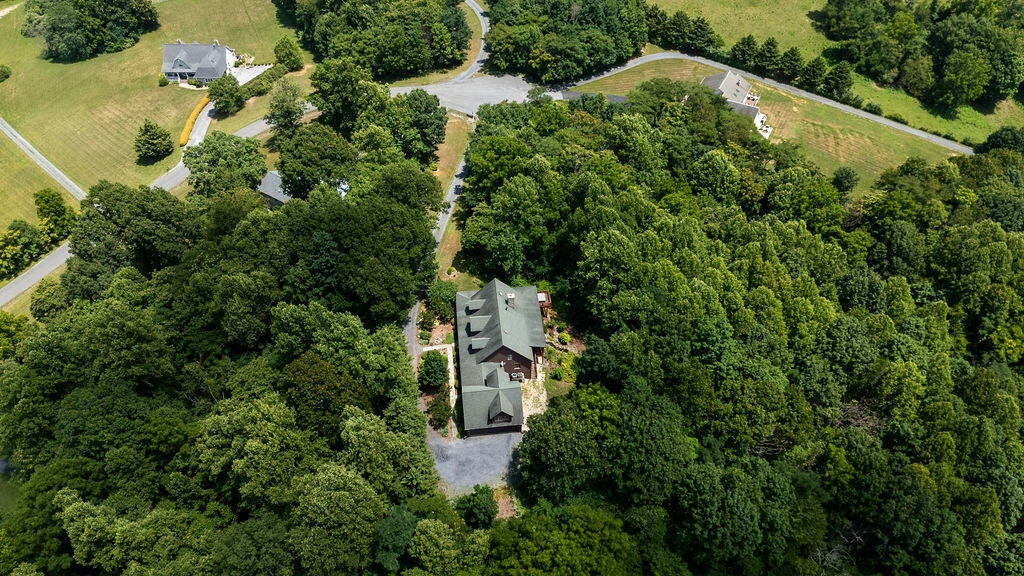 150 FAIRFIELD ESTATES Dr - Photo 52