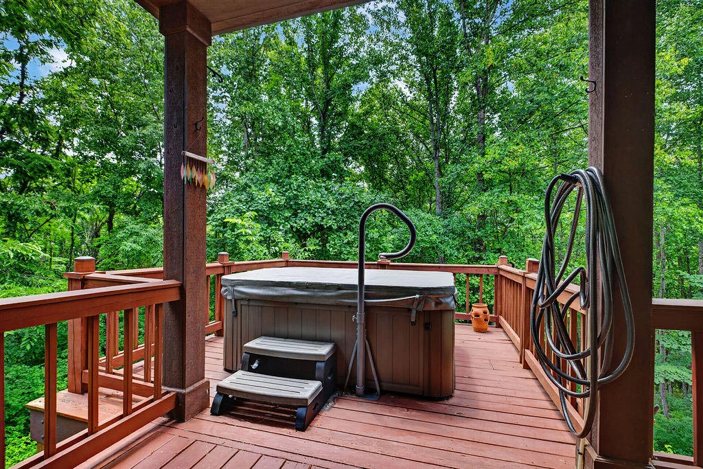 150 FAIRFIELD ESTATES Dr - Photo 6