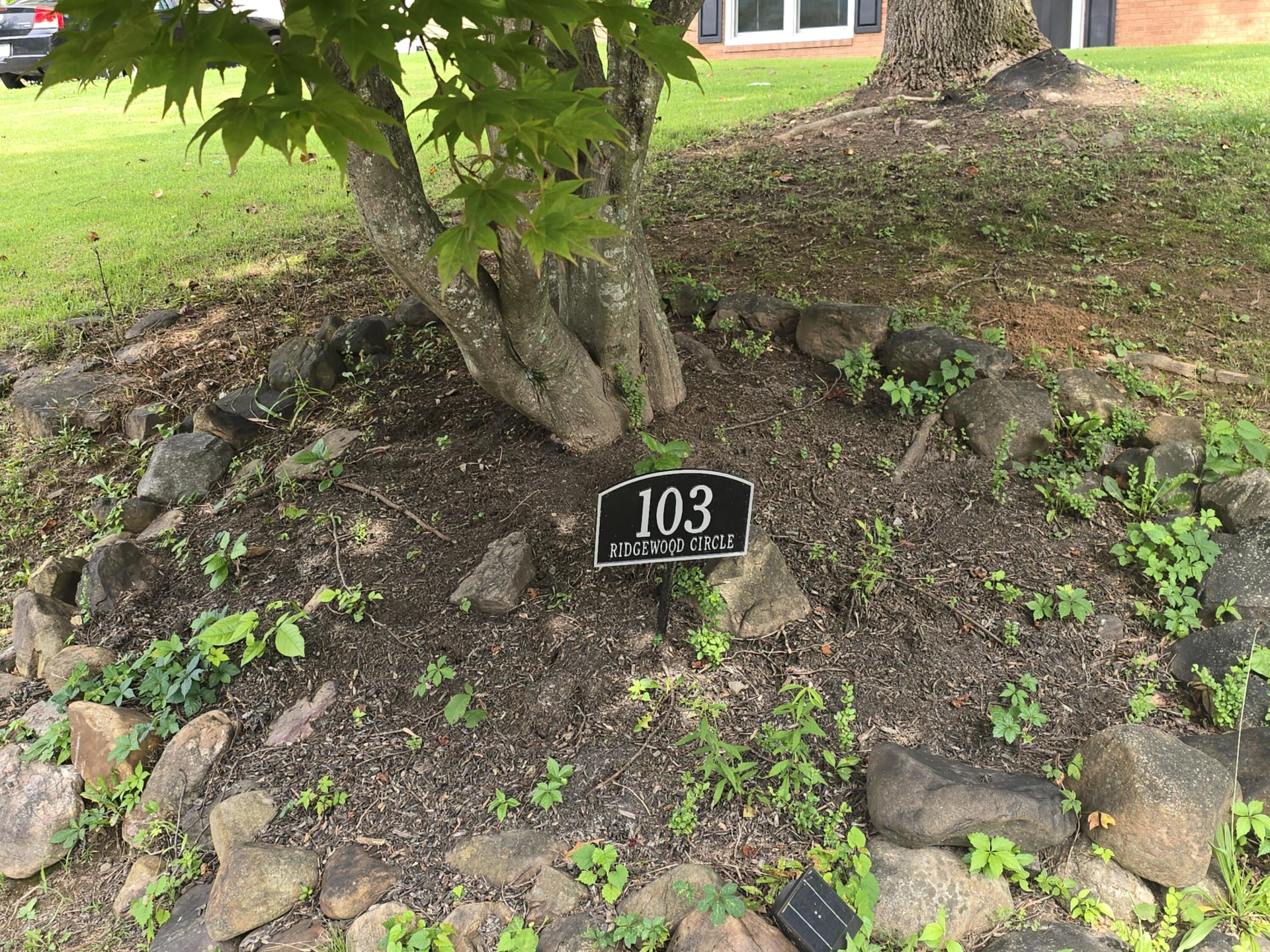 103 Ridgewood Cir - Photo 2