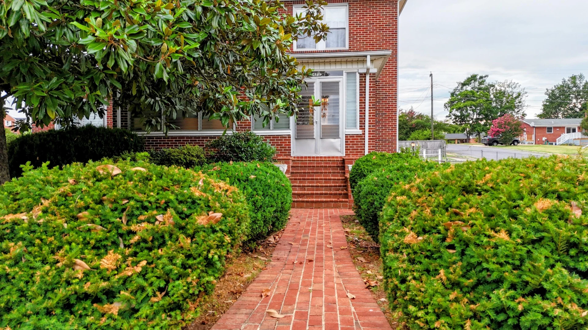 471 MAGNOLIA Ave - Photo 5