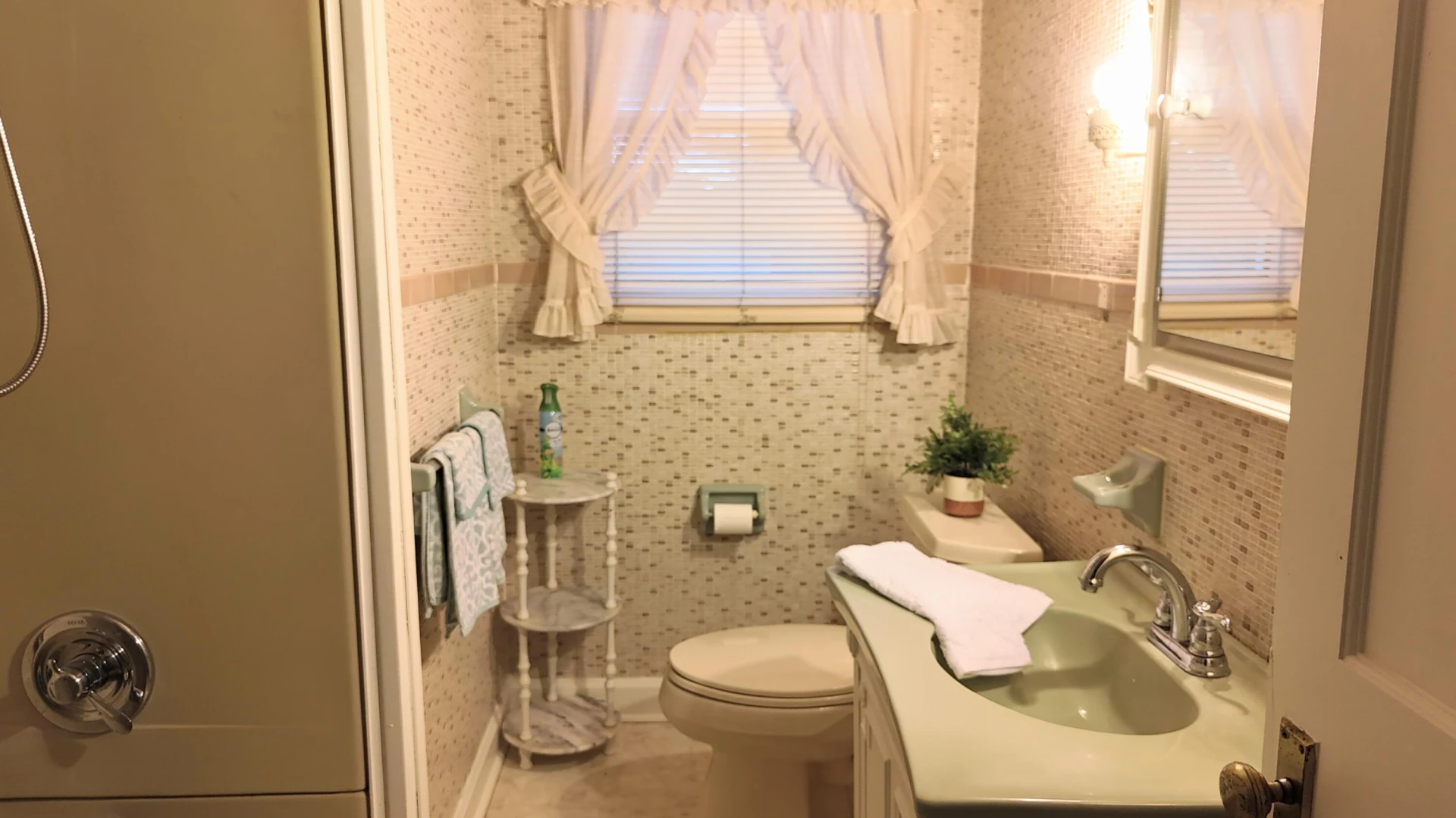 471 MAGNOLIA Ave - Photo 9