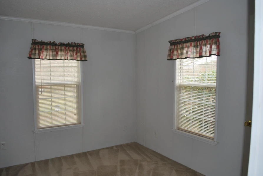 125 Elk Creek Ln - Photo 11