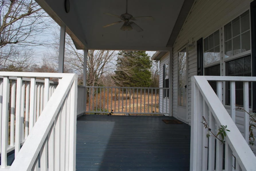 125 Elk Creek Ln - Photo 2