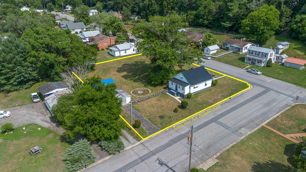 177 W 28TH St - Photo 11