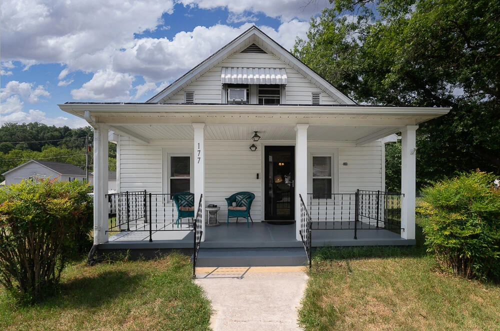 177 W 28TH St - Photo 2
