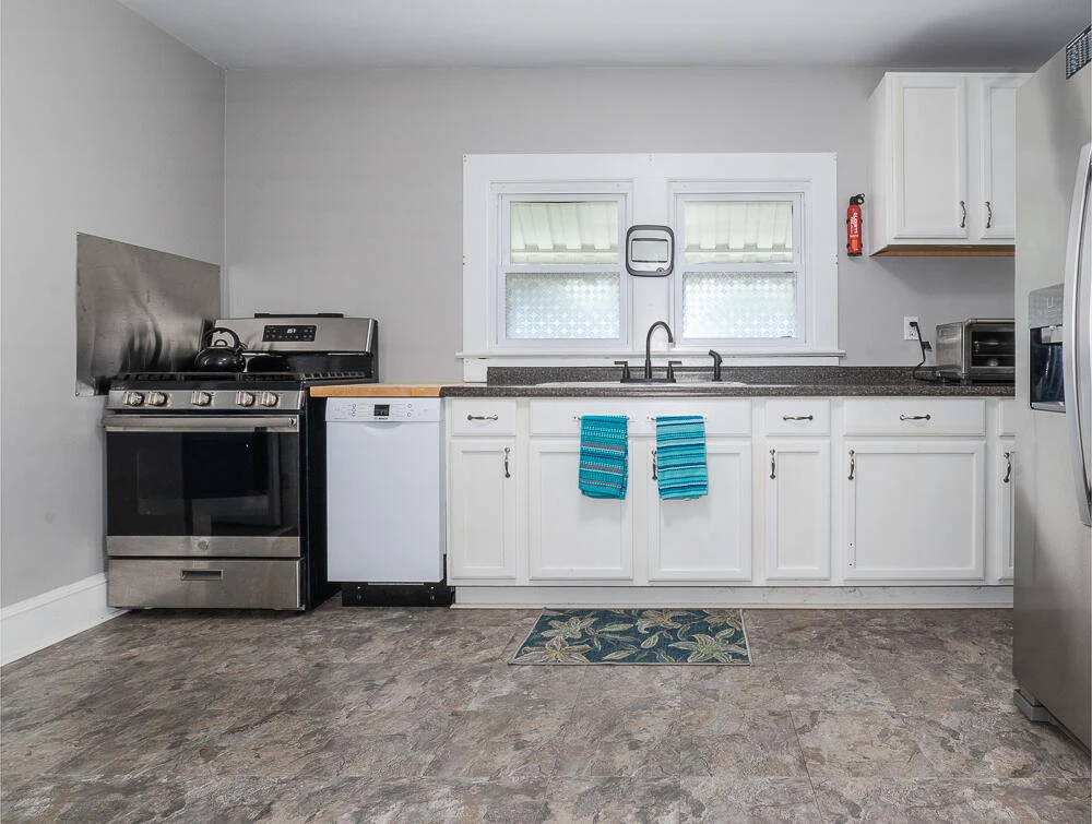 177 W 28TH St - Photo 22