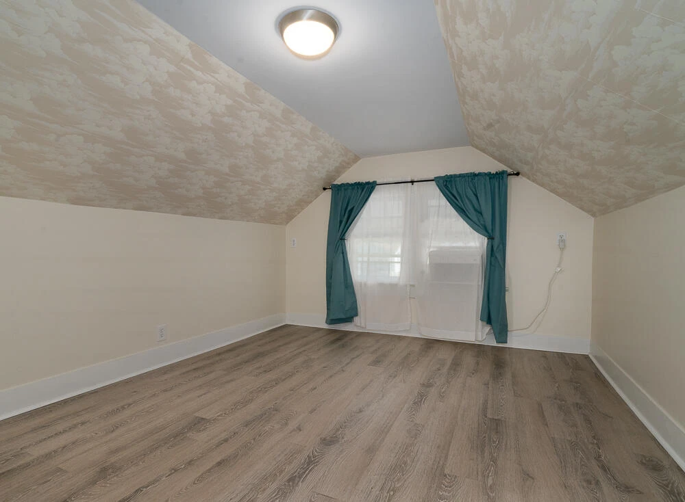 177 W 28TH St - Photo 30