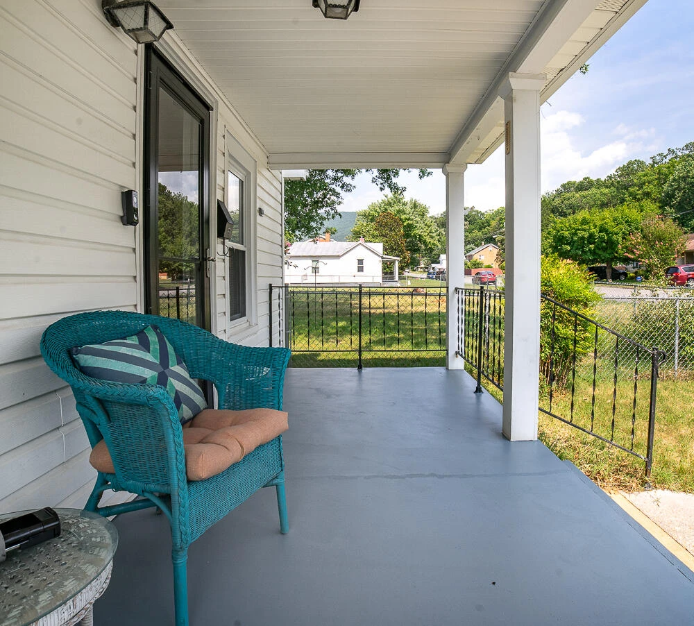 177 W 28TH St - Photo 3