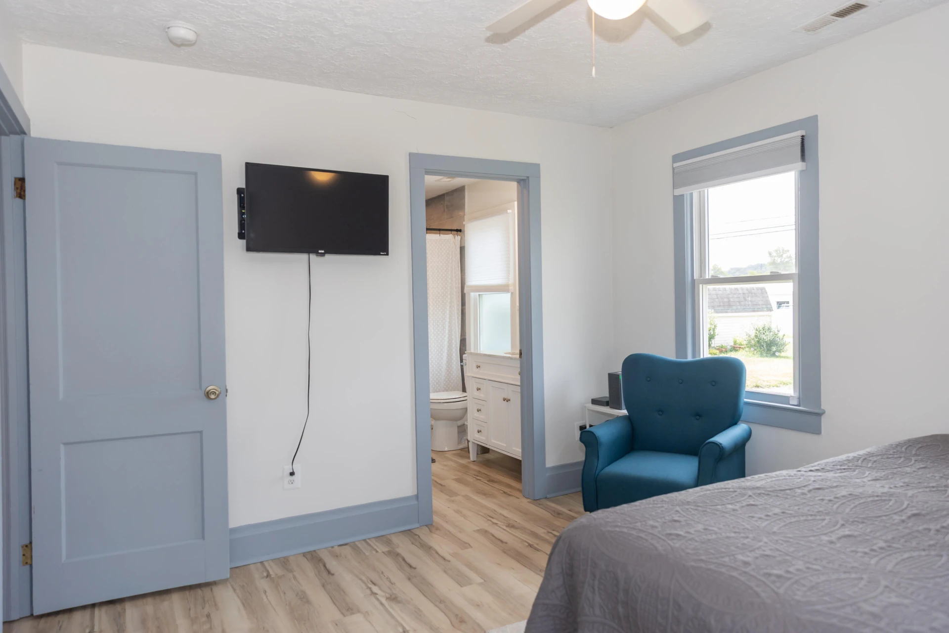 1213 WOODLAND Ave - Photo 14