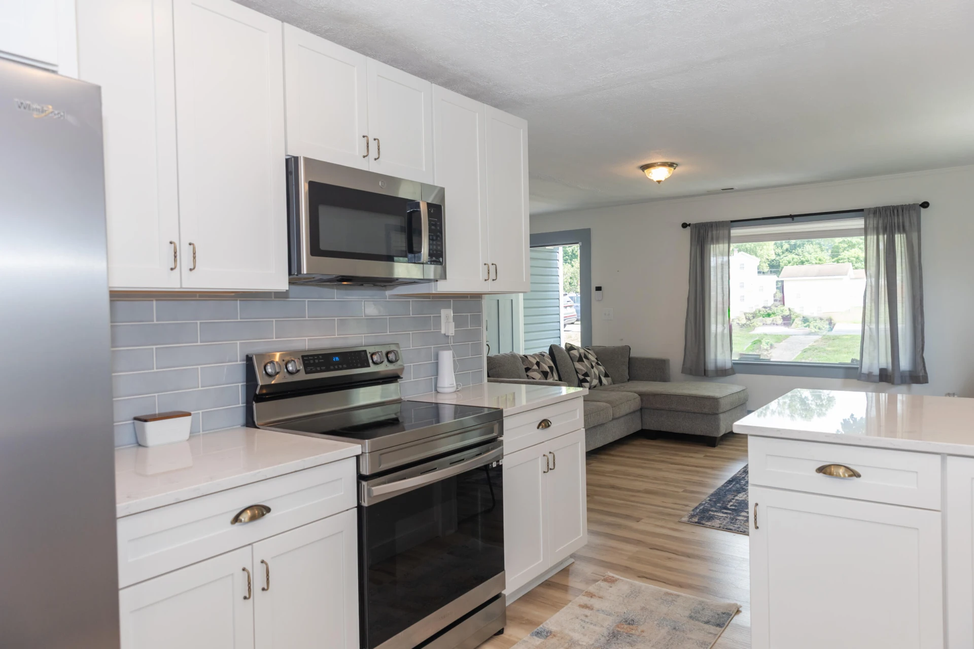 1213 WOODLAND Ave - Photo 41