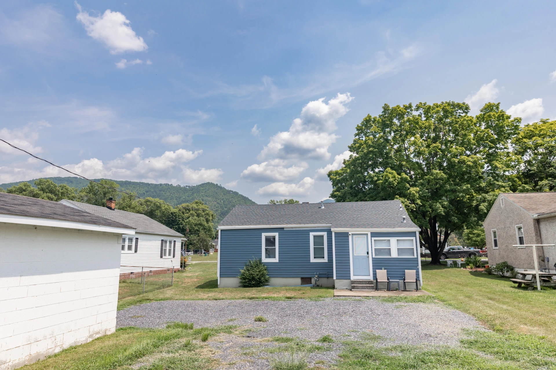 1213 WOODLAND Ave - Photo 8