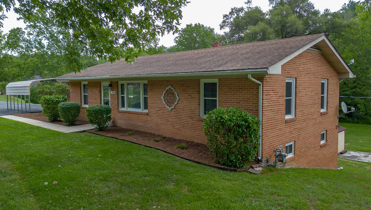 794 Valley Pike Rd - Photo 2