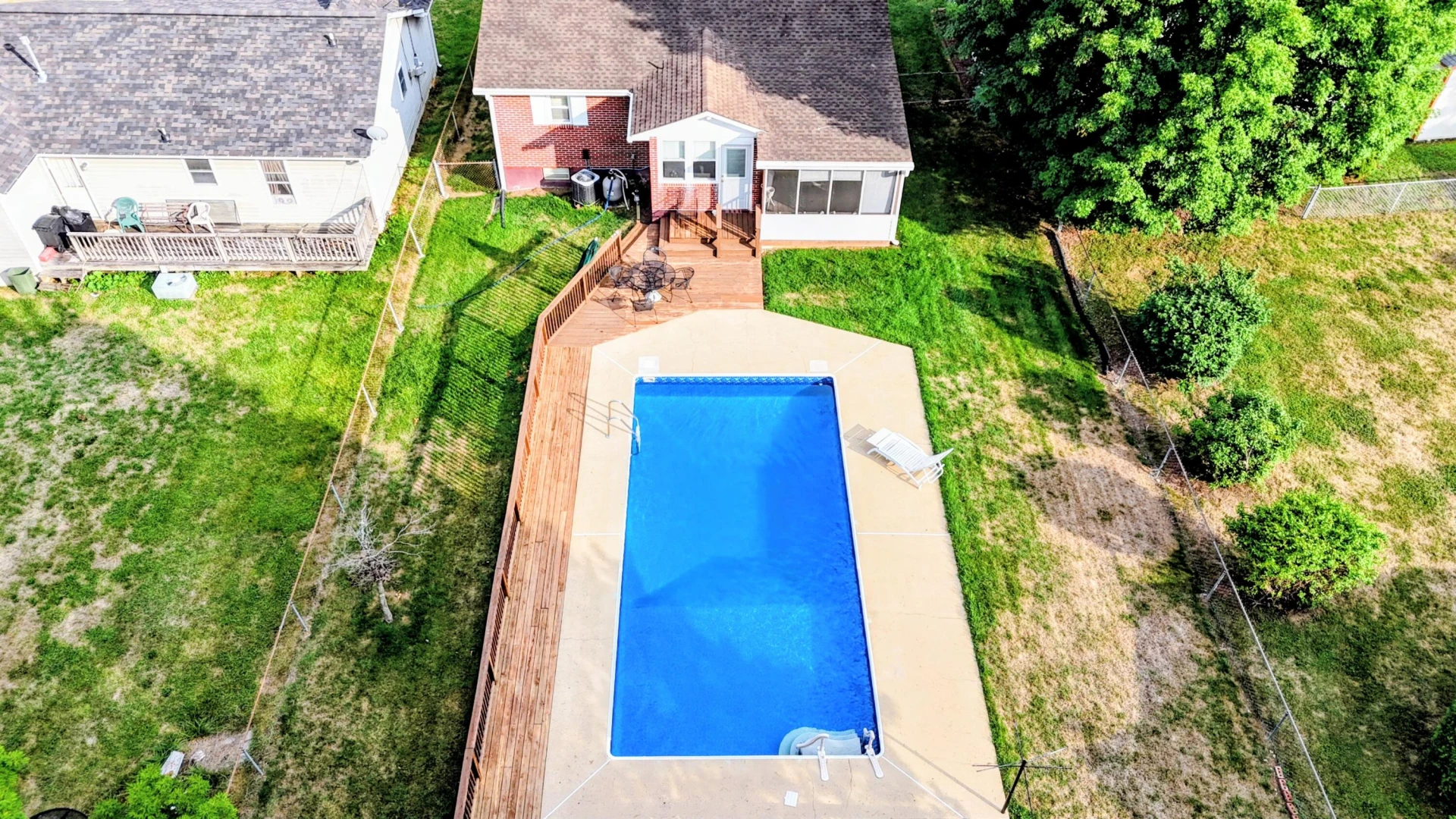 317 MILLER St - Photo 46