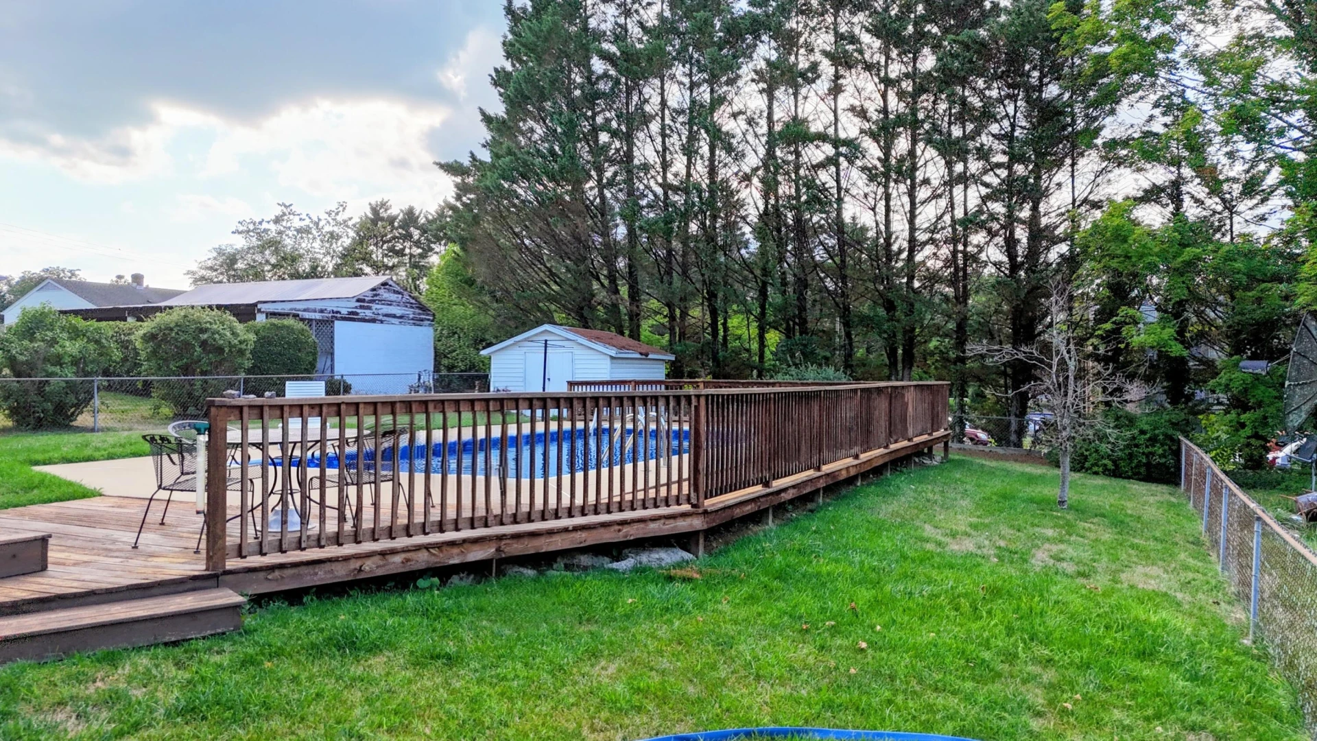 317 MILLER St - Photo 9