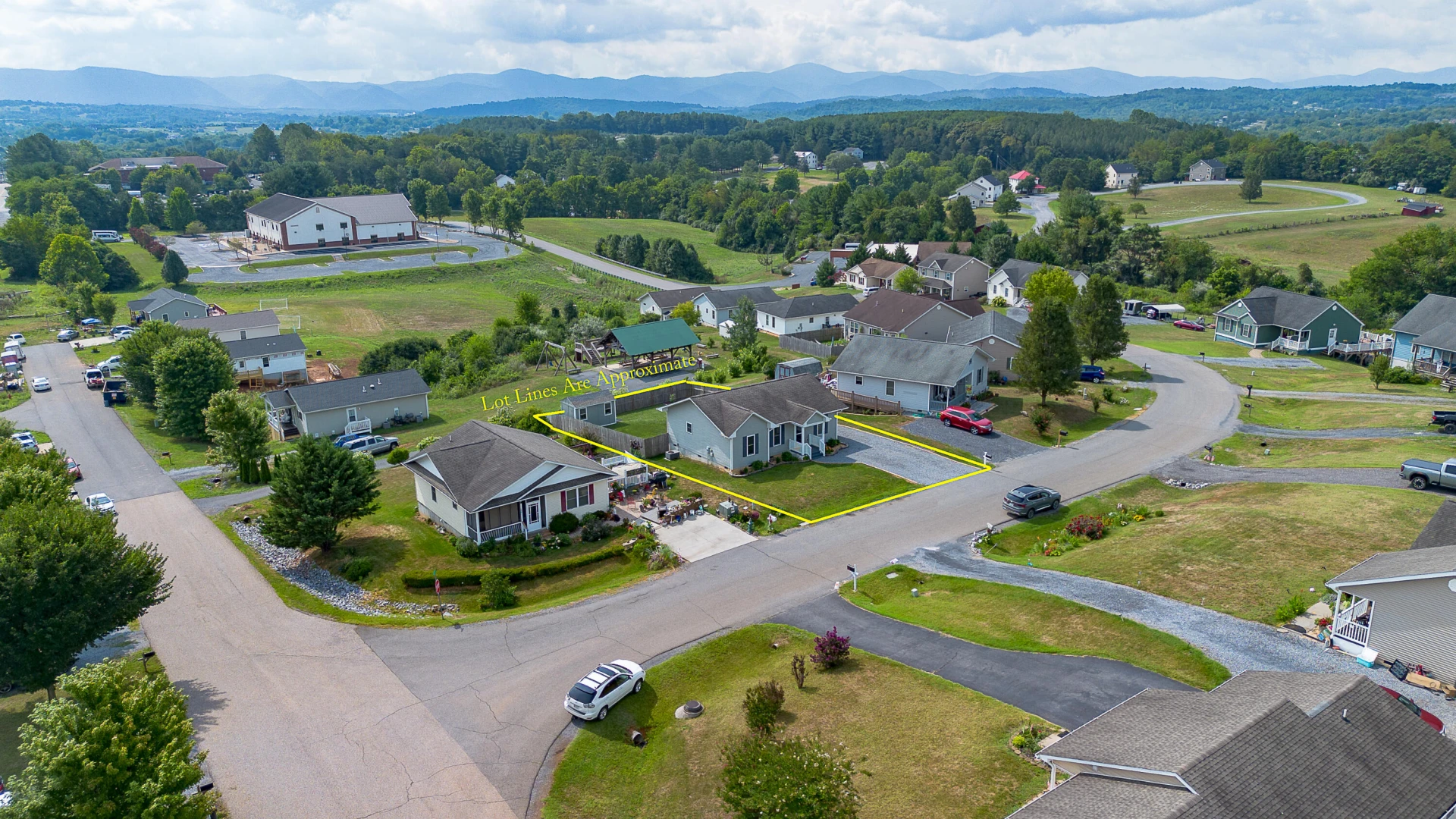 144 Village Way - Photo 13