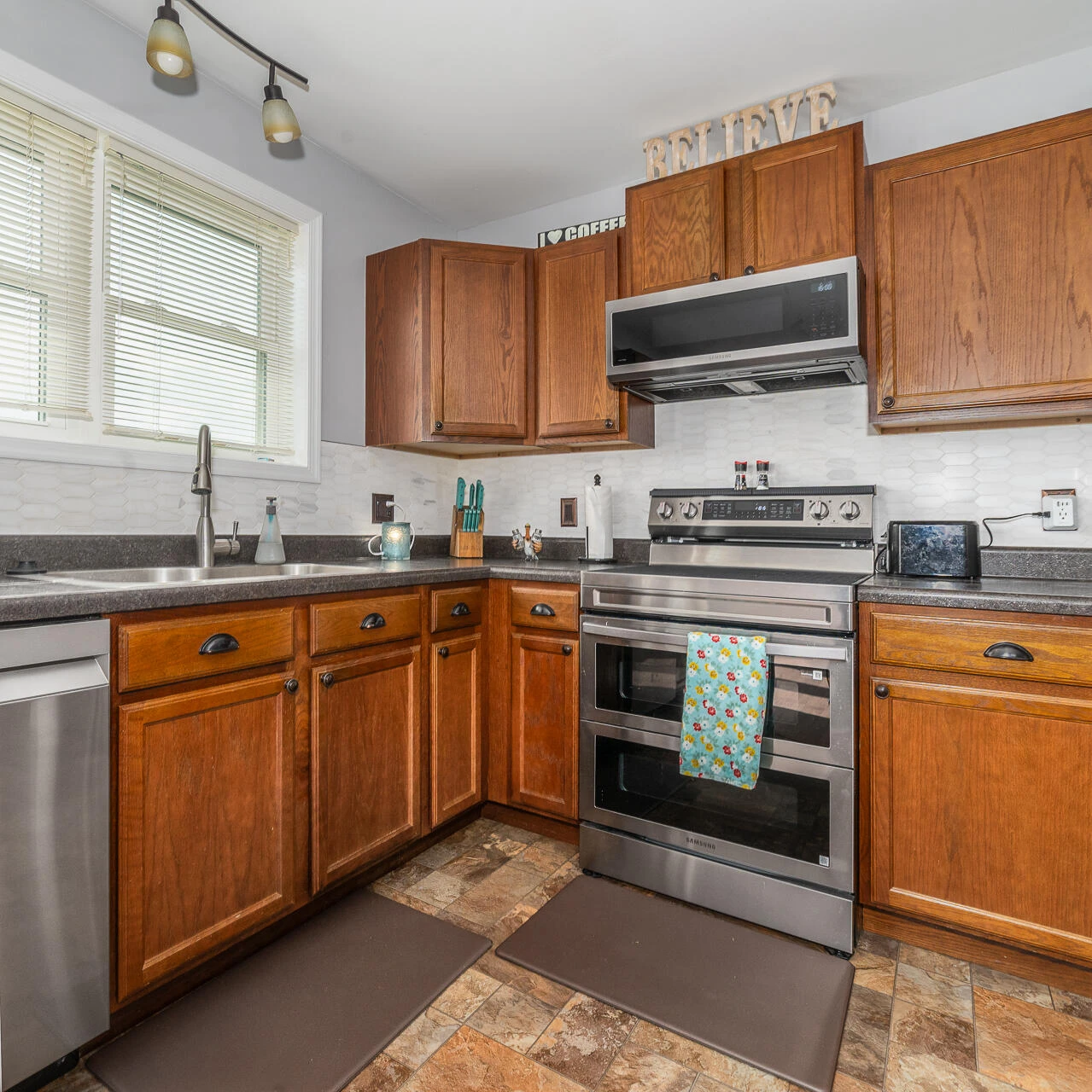 144 Village Way - Photo 19