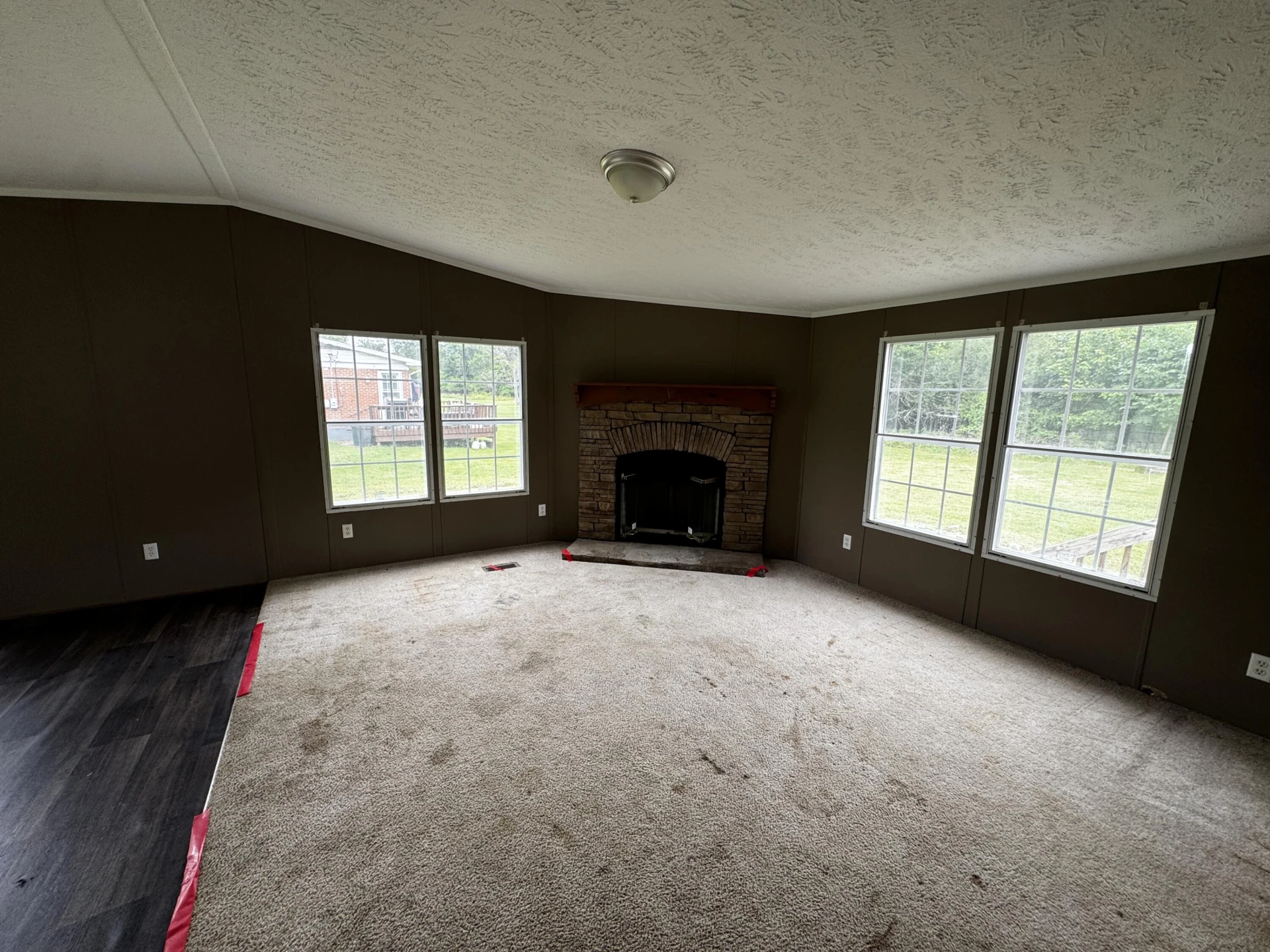 419 POCAHONTAS St - Photo 3