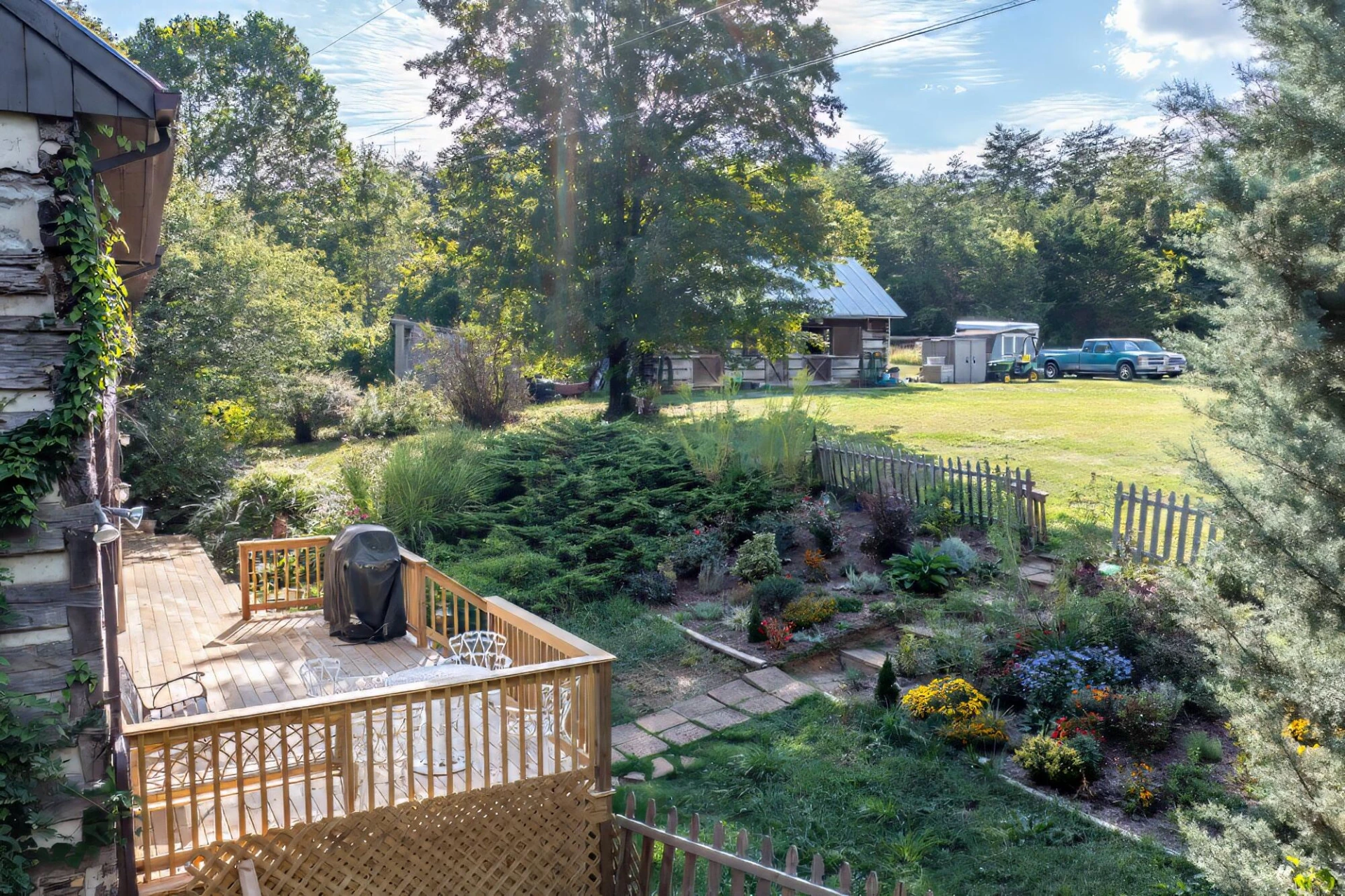 5704 Plank Rd - Photo 11