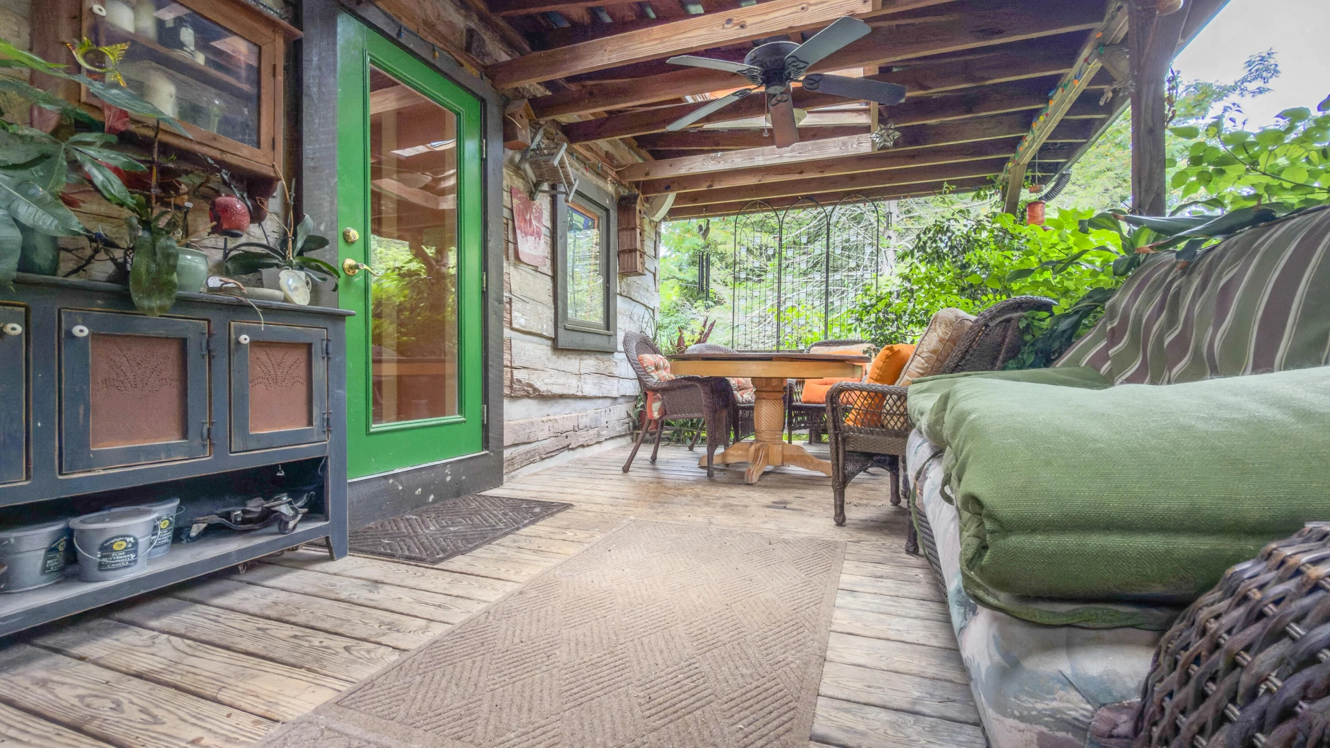 5704 Plank Rd - Photo 45