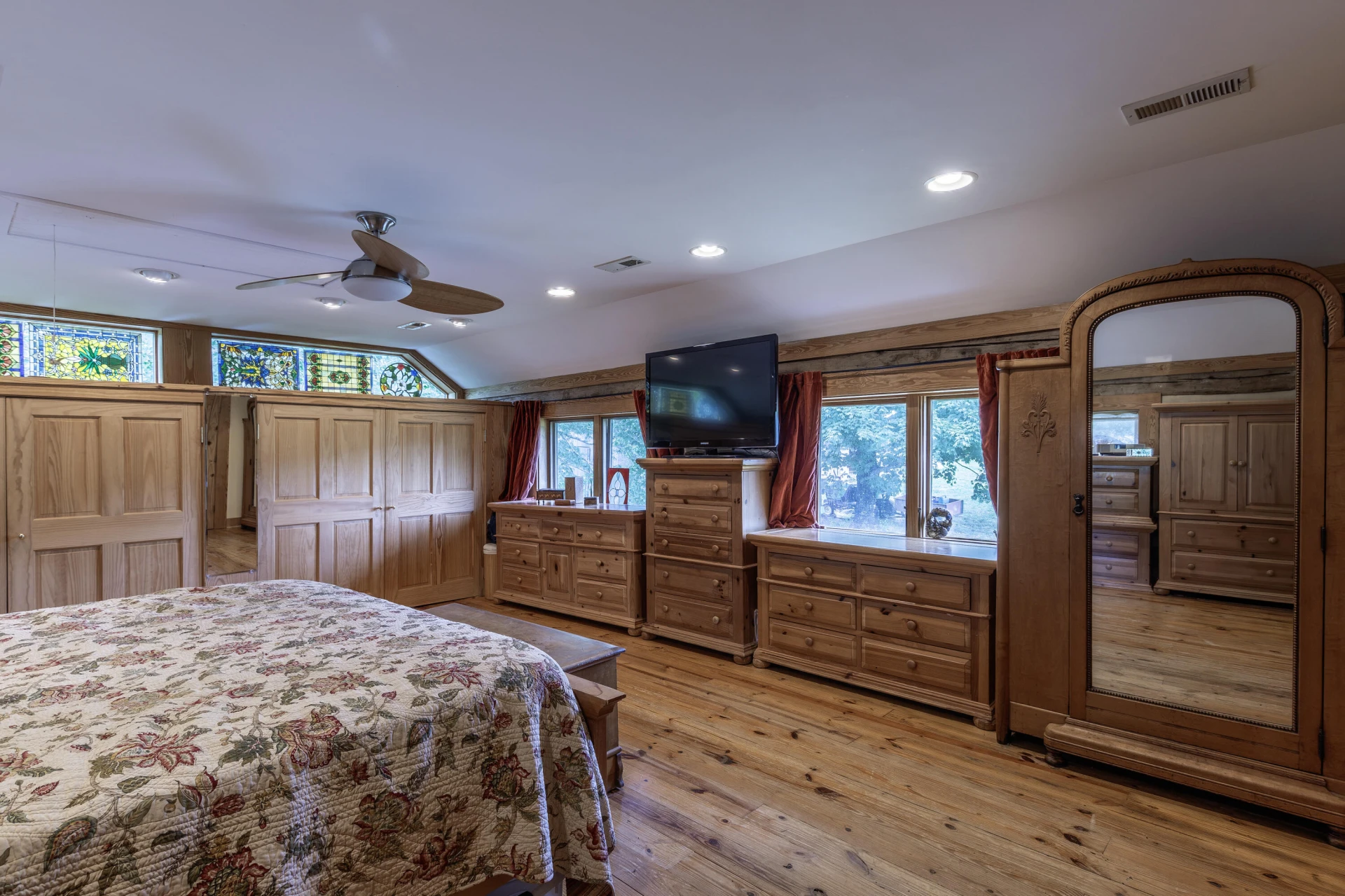 5704 Plank Rd - Photo 55