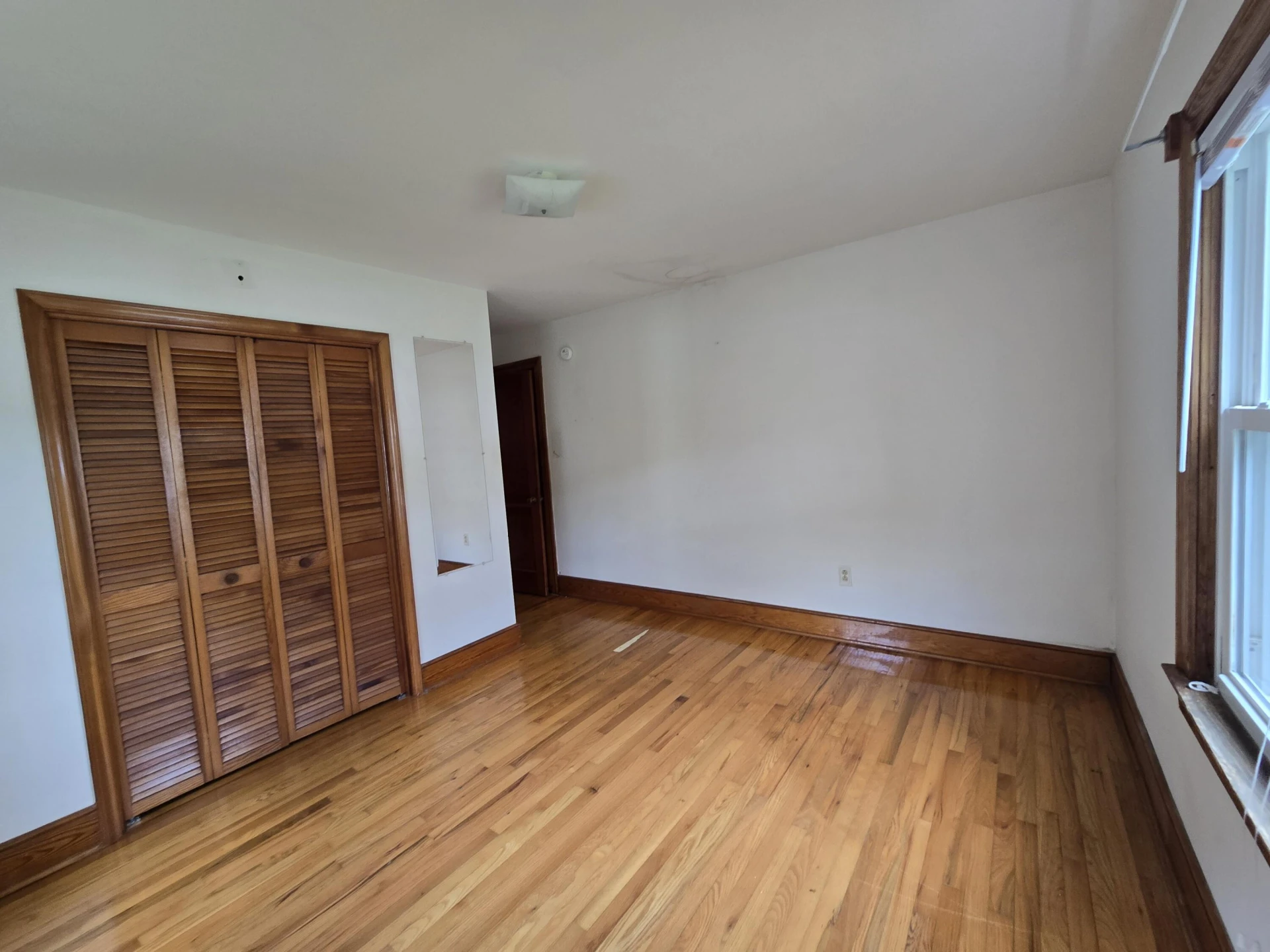 1243 Walnut Ave - Photo 11