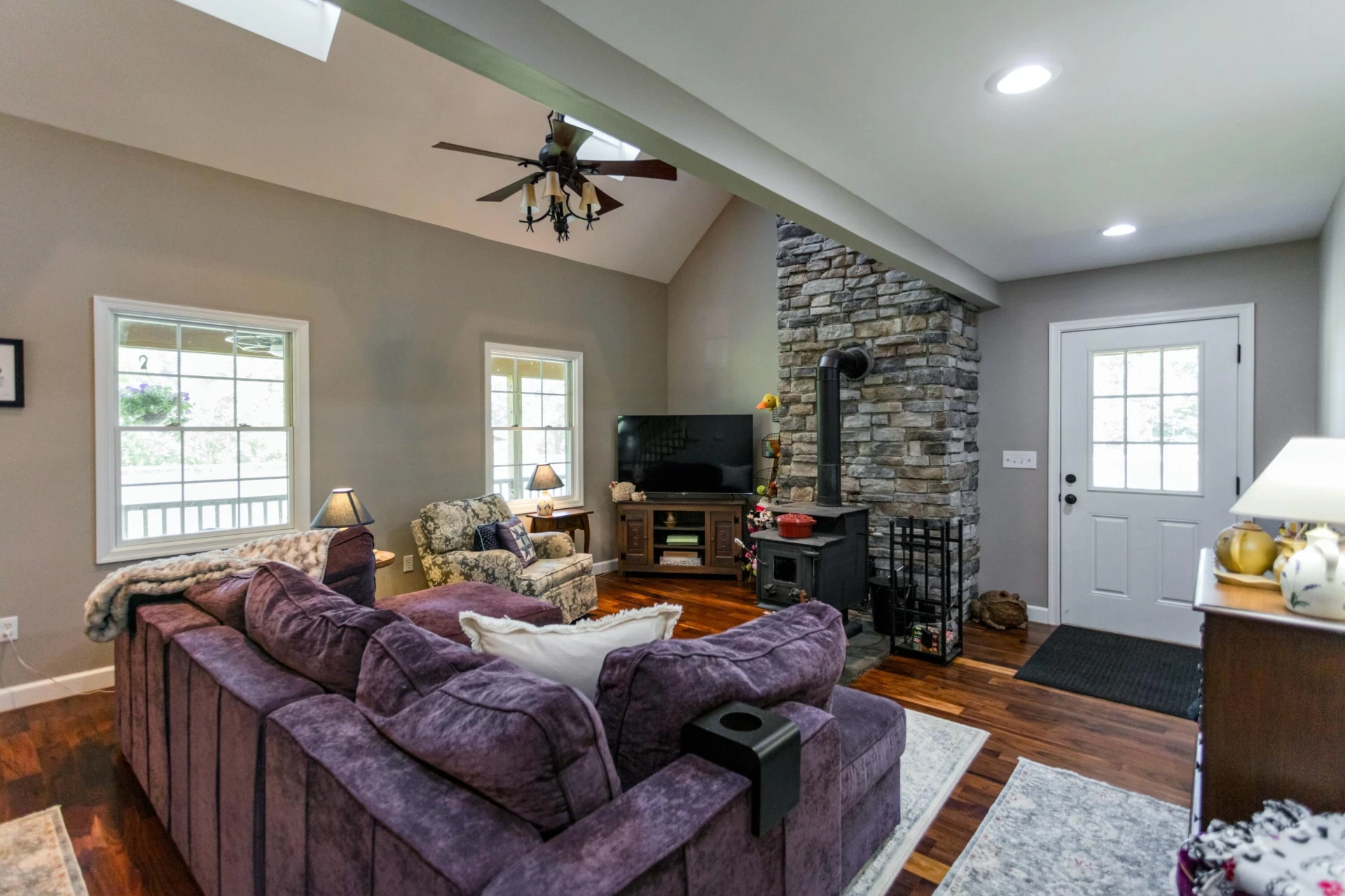 665 Blacks Creek Rd - Photo 4