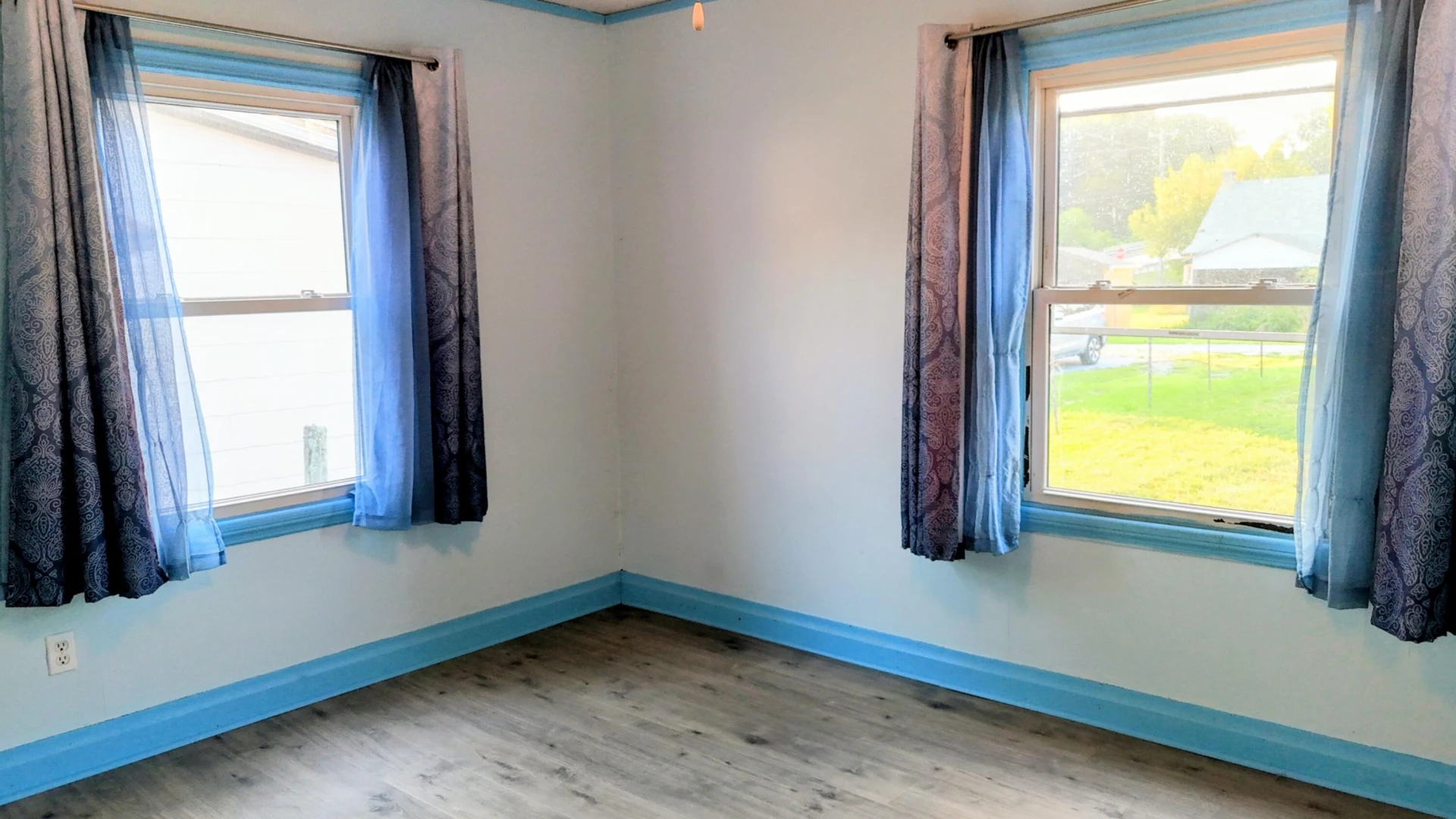 219 E 29TH St - Photo 16