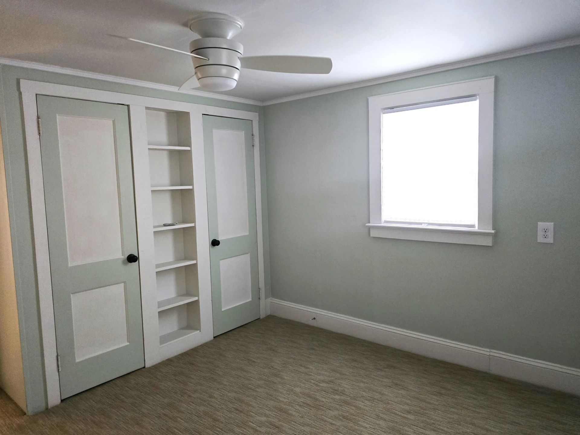 589 Ebenezer Cir - Photo 13