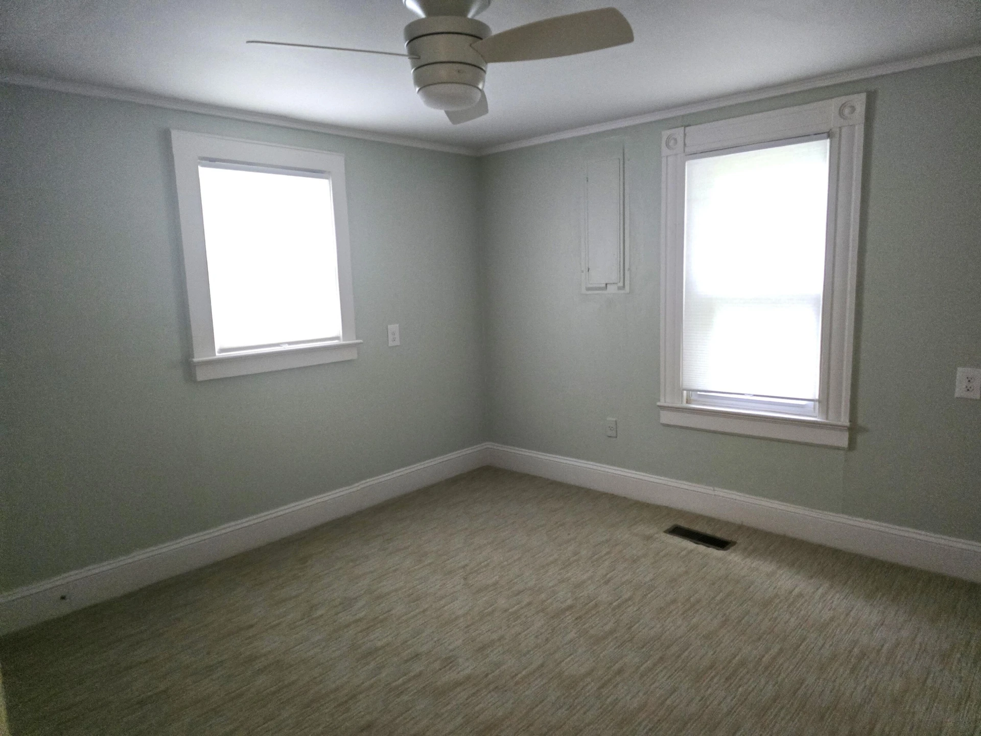 589 Ebenezer Cir - Photo 14