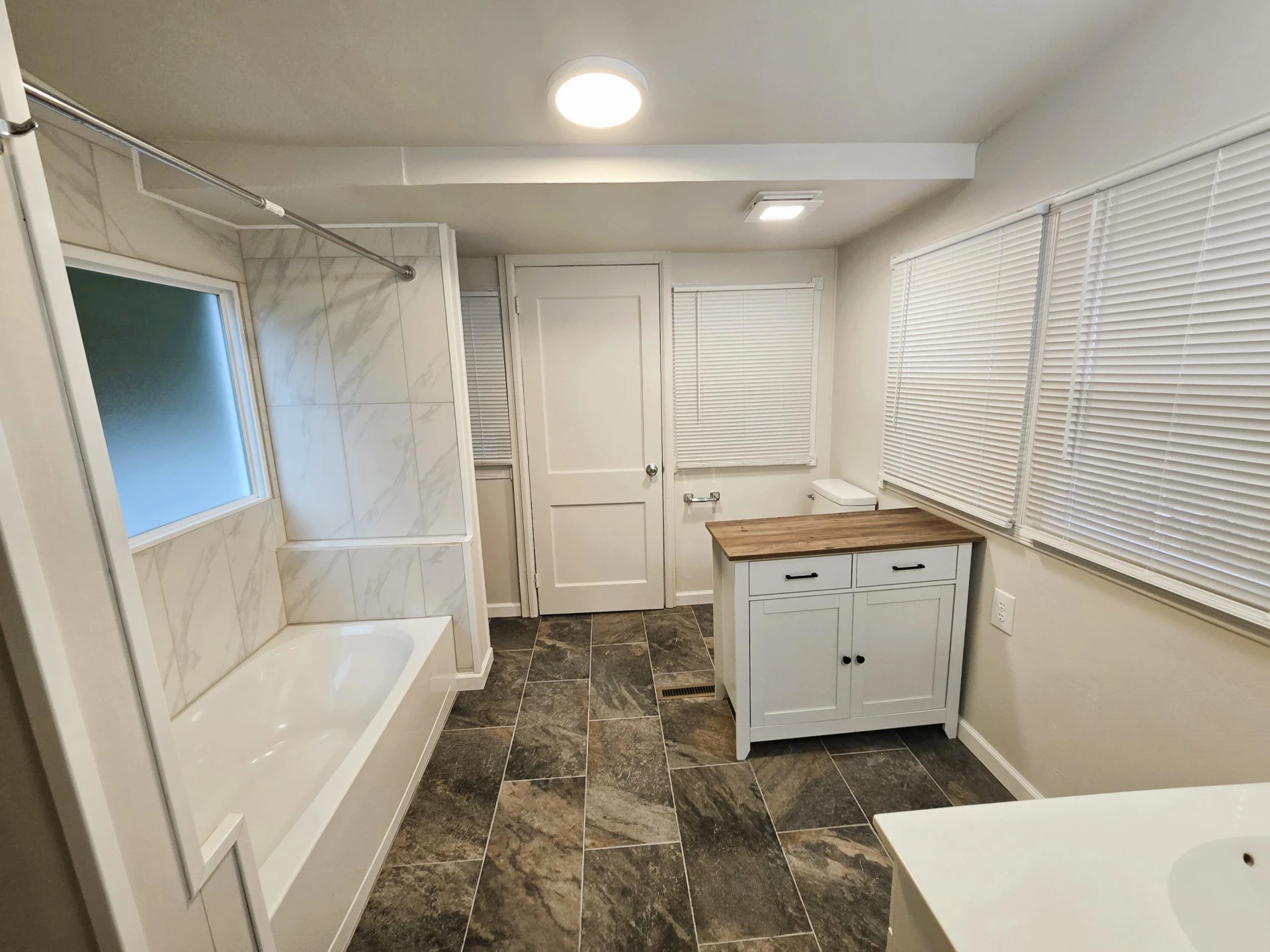 589 Ebenezer Cir - Photo 15
