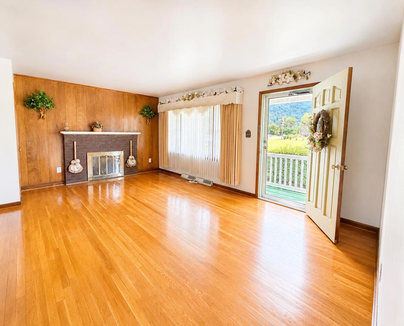 214 Chapel Dr - Photo 9
