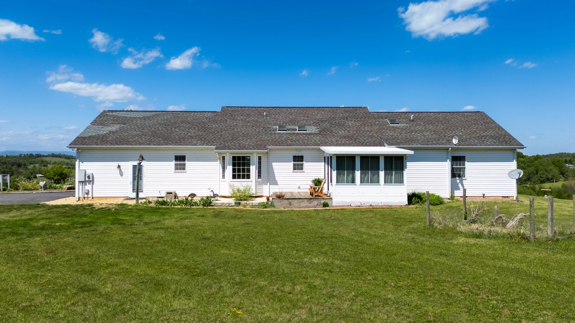 112 Guernsey Ln - Photo 51
