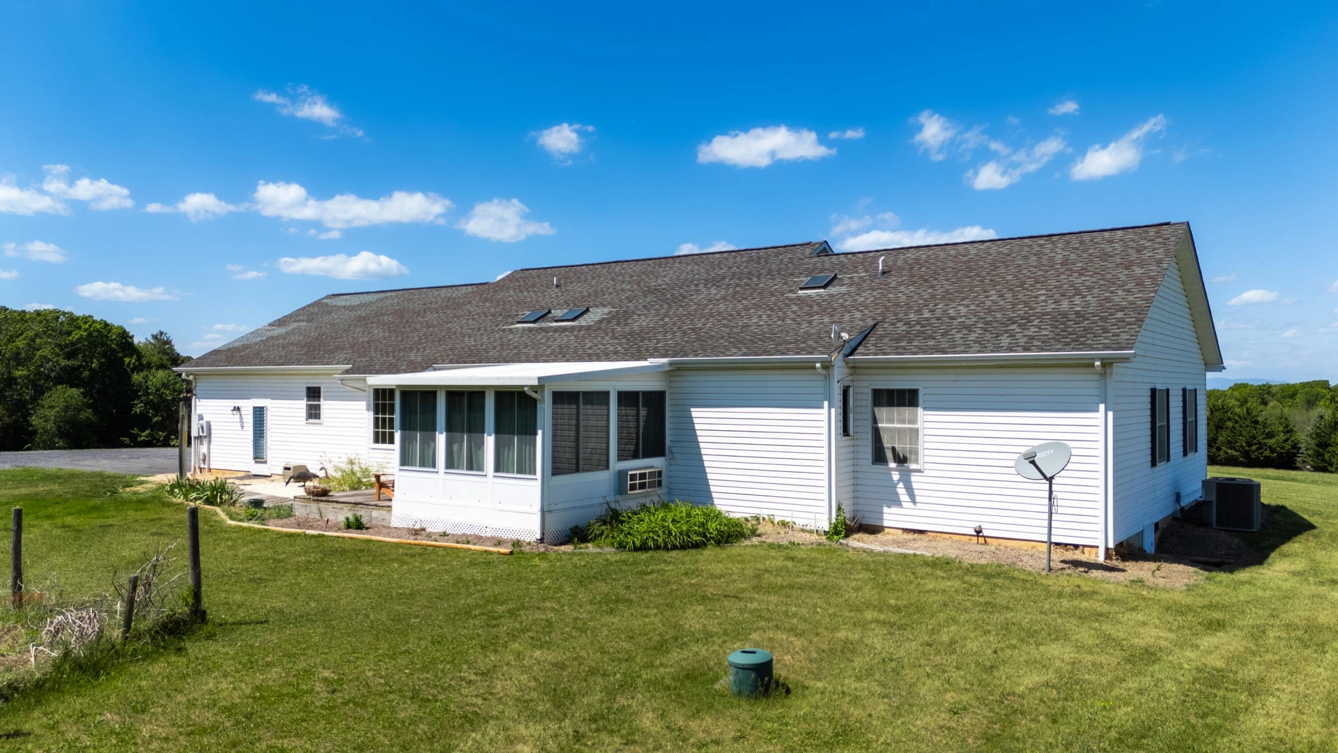 112 Guernsey Ln - Photo 52