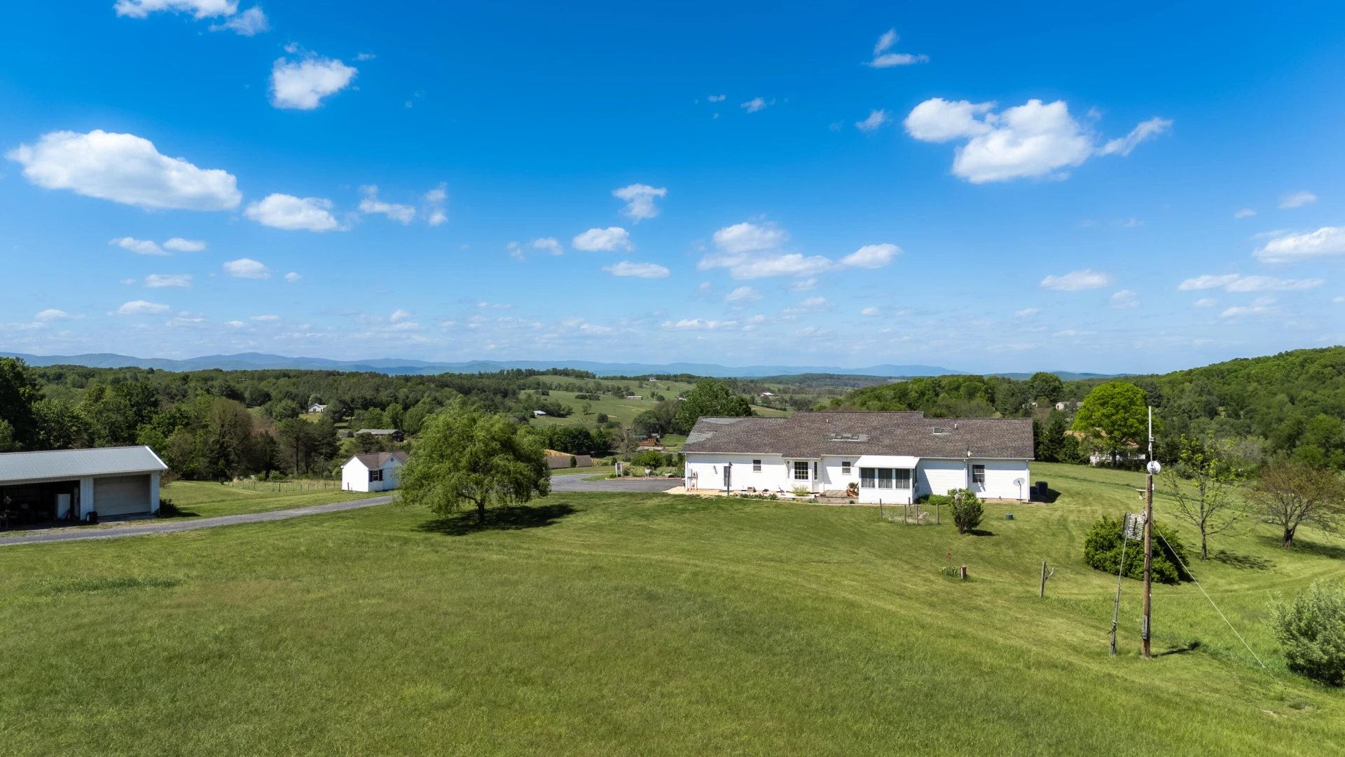112 Guernsey Ln - Photo 60
