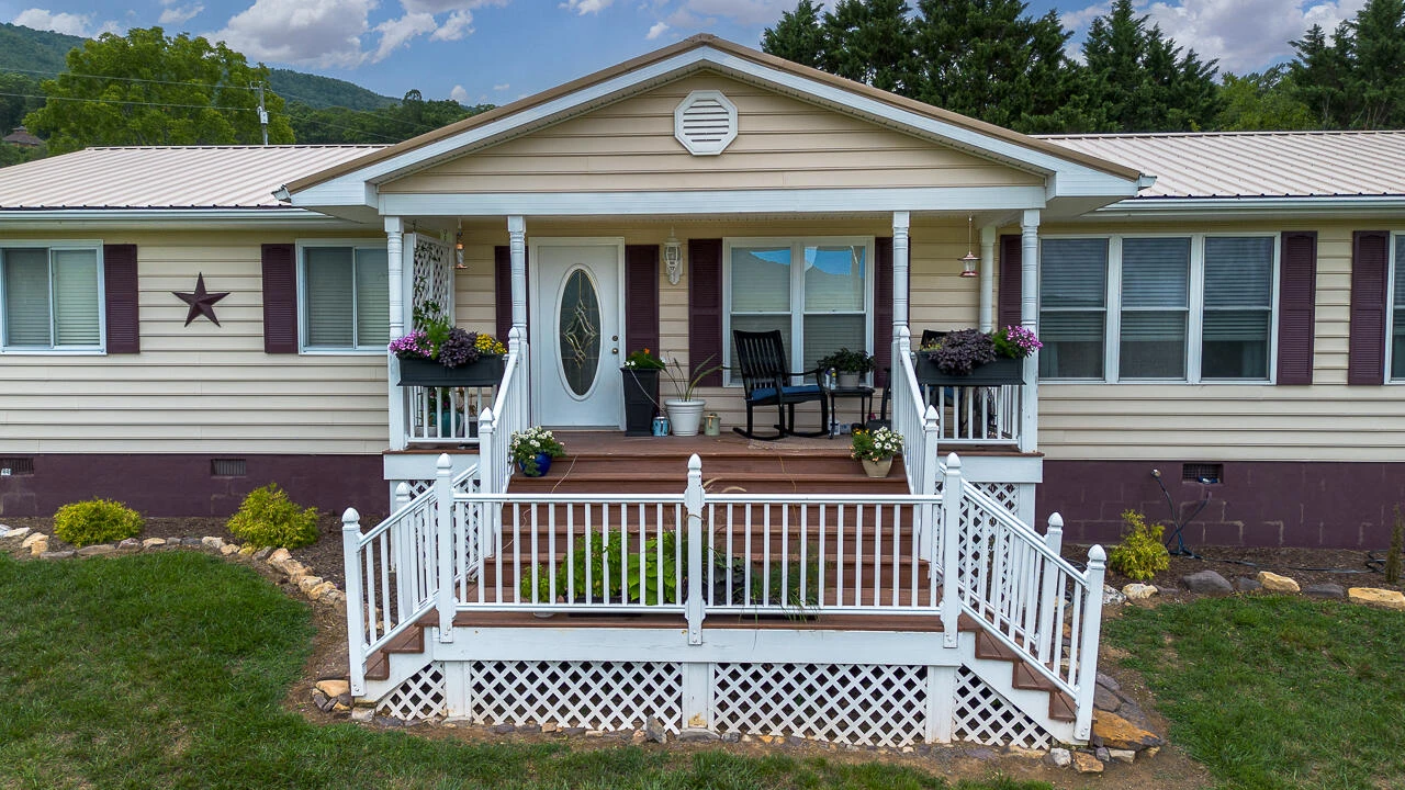 1152 Hayslette Rd - Photo 3