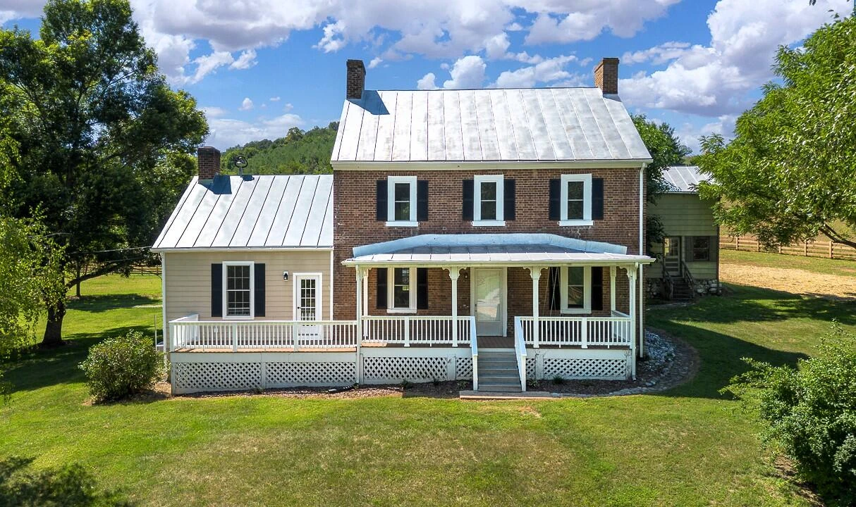 504 Springbranch Rd - Photo 2