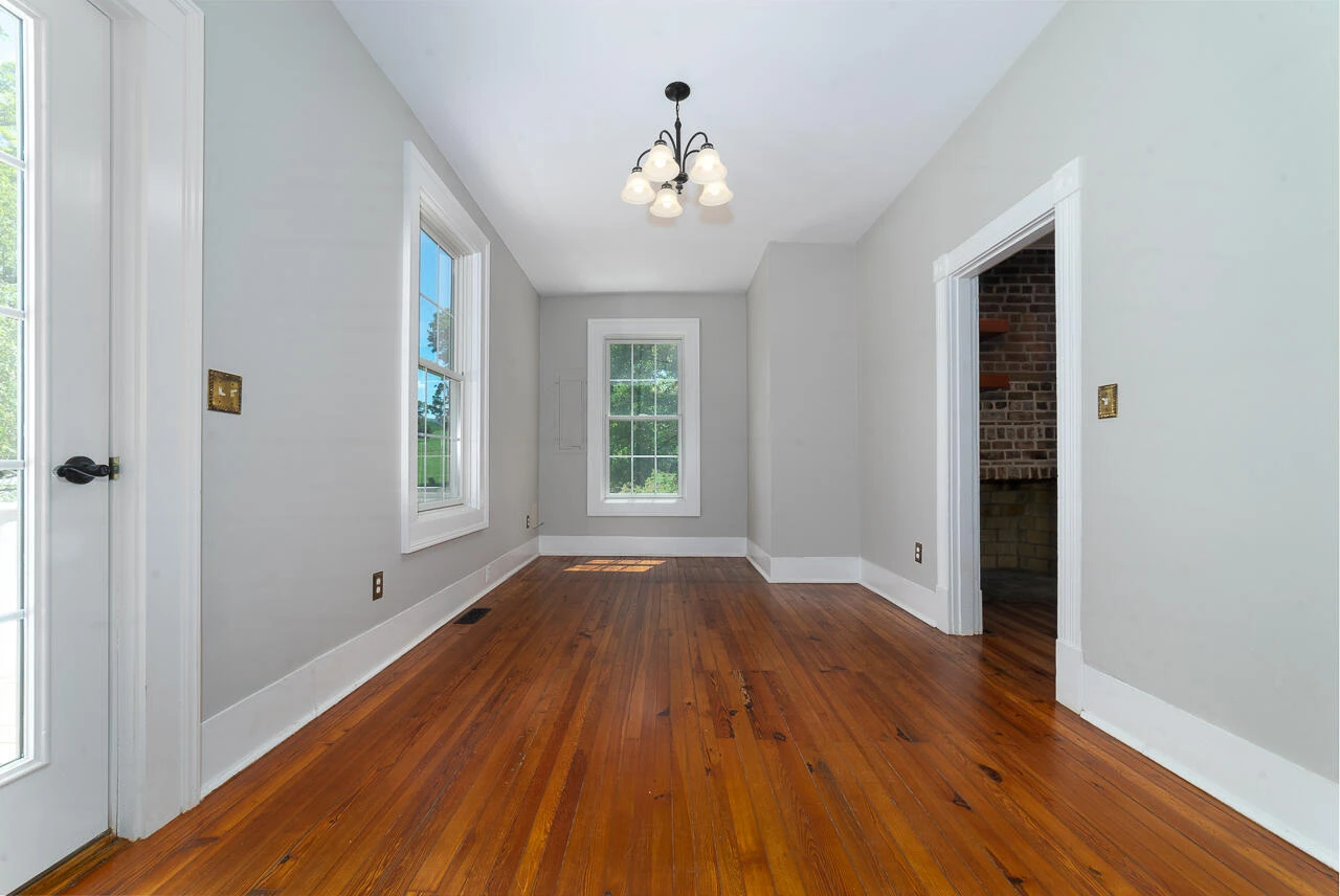 504 Springbranch Rd - Photo 10