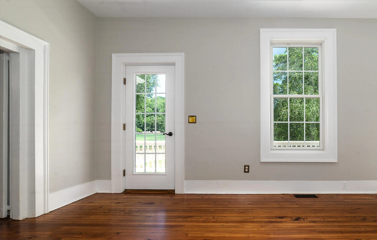 504 Springbranch Rd - Photo 11