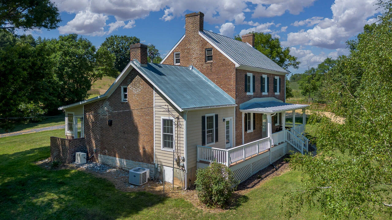 504 Springbranch Rd - Photo 49