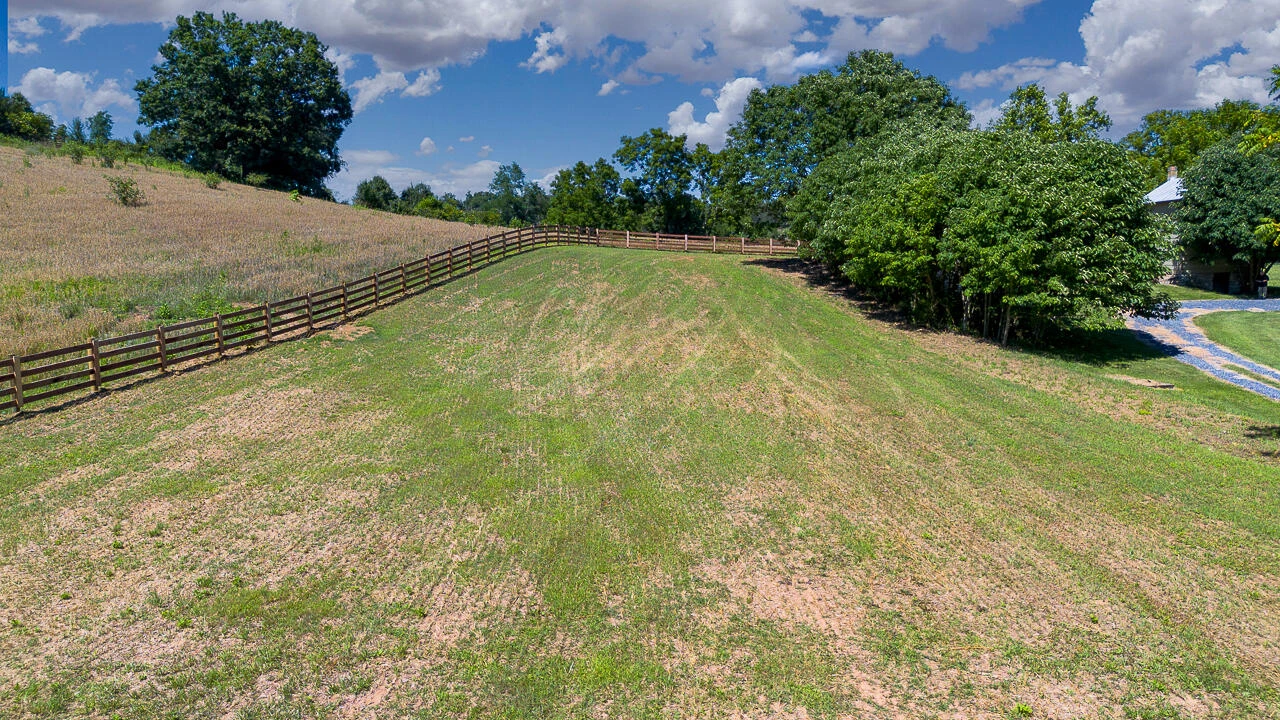 504 Springbranch Rd - Photo 59