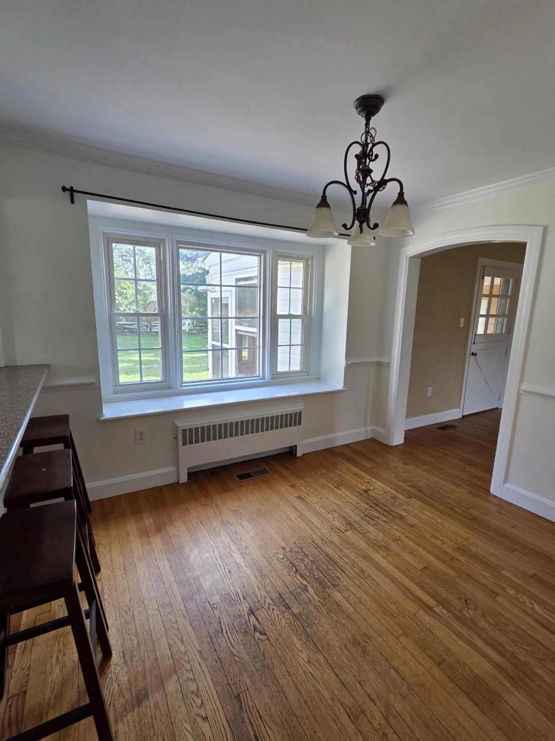106 Waller Ave - Photo 4