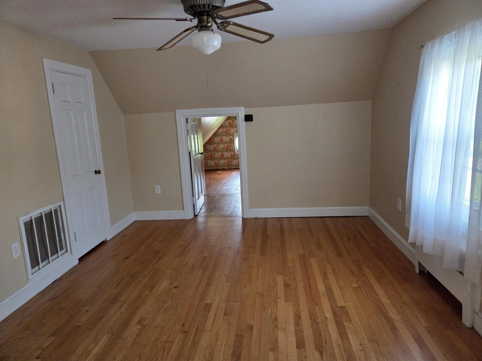 106 Waller Ave - Photo 16
